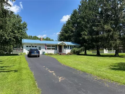 31 Huyck Ave, Fairfield, NY 13406
