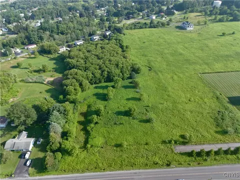 9046 Tibbits, New Hartford, NY 13413