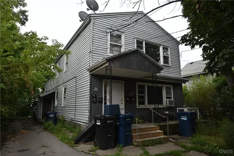 2519 Lodi St, Syracuse, NY 13208