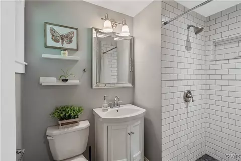 Bath - 7 Beach Rd, Marcellus, NY 13108 photo 1 of 3