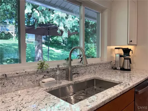 Kitchen - 7 Beach Rd, Marcellus, NY 13108 photo 8 of 12