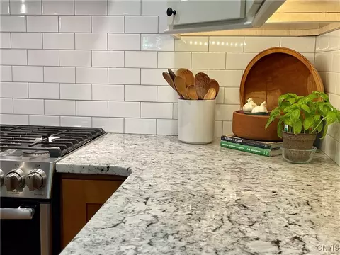 Kitchen - 7 Beach Rd, Marcellus, NY 13108 photo 7 of 12