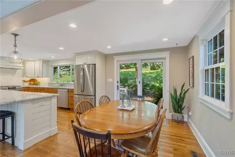 Dining - 7 Beach Rd, Marcellus, NY 13108 photo 1 of 2