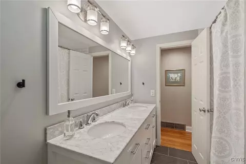 Bath - 7 Beach Rd, Marcellus, NY 13108 photo 3 of 3