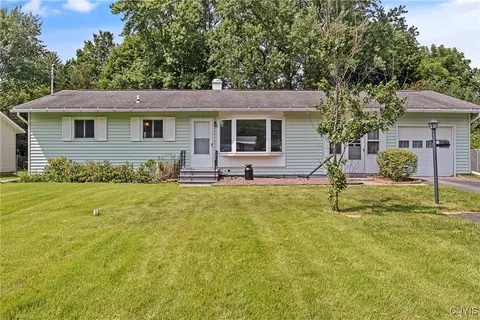 116 Barclay Rd, Camillus, NY 13031