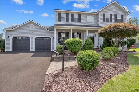 4974 Nestling Duck, Liverpool, NY 13090