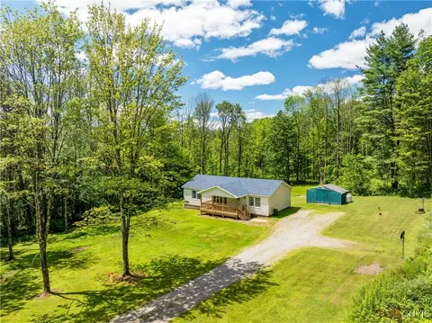 9875 Frenchtown Rd, Lee, NY 13471