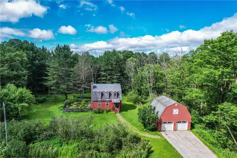 239 Paradise Hill Rd, Deruyter, NY 13052