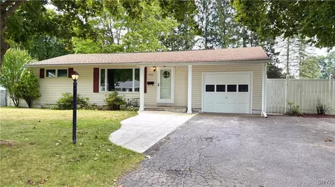 320 Rebecca St, Syracuse, NY 13212