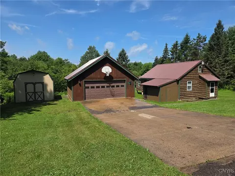 7675 Seven By Nine Rd, Pinckney, NY 13626
