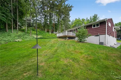 Exterior - 304 Halton Rd, Syracuse, NY 13224 photo 7 of 13