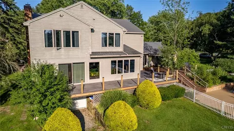 5317 Mark Ln, Cazenovia, NY 13035