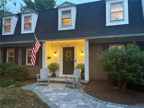 204 Old Lyme Rd, Syracuse, NY 13224