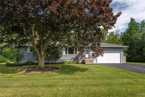 304 Stafford Cir N, Kirkland, NY 13323