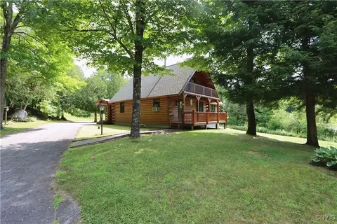 833 State Highway 3, Pitcairn, NY 13648