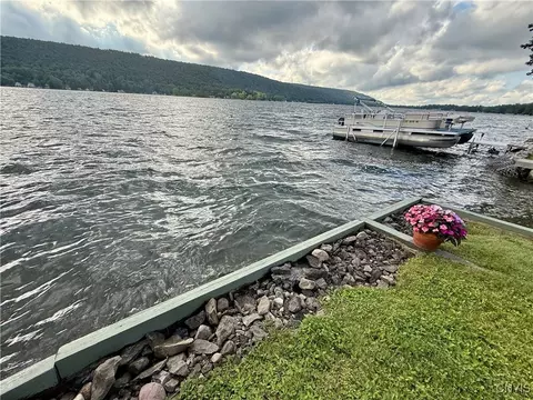 151 E Lake Rd, Deruyter, NY 13052