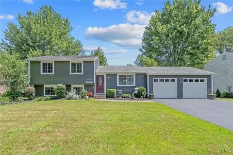12 Echodale Ave, Lysander, NY 13027