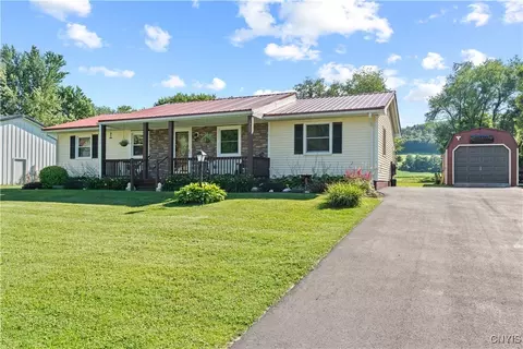 6203 Sunnyside Dr, Scott, NY 13077