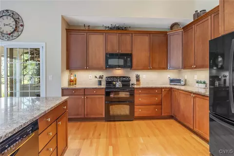 Kitchen - 5186 Lyle Dr, Clay, NY 13041 photo 3 of 9