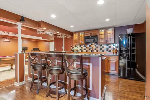 Kitchen - 5186 Lyle Dr, Clay, NY 13041 photo 5 of 9