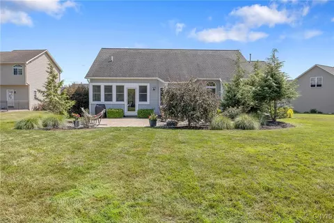 Exterior - 5186 Lyle Dr, Clay, NY 13041 photo 7 of 7