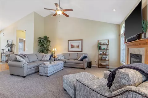 Living - 5186 Lyle Dr, Clay, NY 13041 photo 1 of 2
