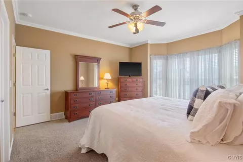 Bedroom - 5186 Lyle Dr, Clay, NY 13041 photo 5 of 5