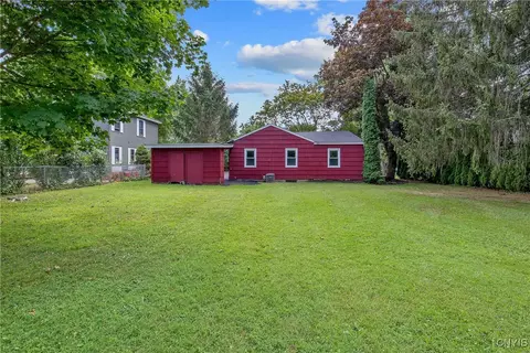 Exterior - 32 Brown St, Lysander, NY 13027 photo 3 of 4