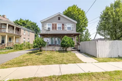 706 Roberts St, Utica, NY 13502