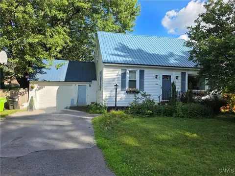 106 N Lincoln Ave, Salina, NY 13088
