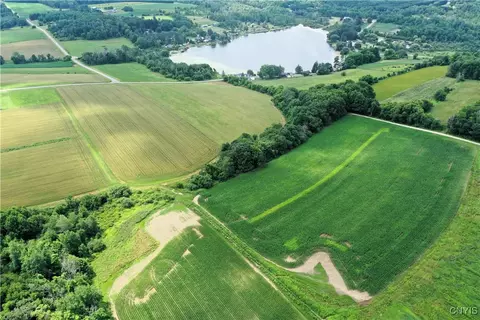 4350 Smith Pond Rd, Avoca, NY 14809