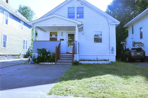 633 W Thomas St, Rome, NY 13440