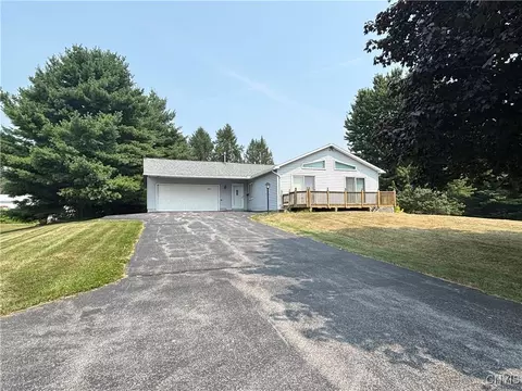 2197 Warners Rd, Van Buren, NY 13164