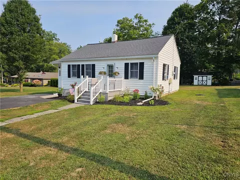 3597 Koenig Point Dr, Owasco, NY 13021