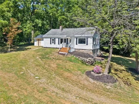 29 County Route 44, Mexico, NY 13114