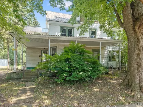 66 W Genesee St, Lysander, NY 13027