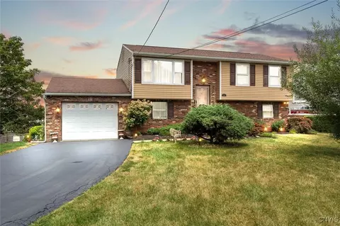 655 Hazelwood Ave, Syracuse, NY 13224