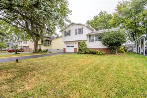 6470 Carson Dr, East Syracuse, NY 13057