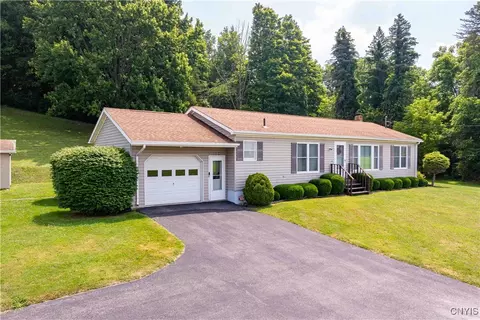 5150 Hamilton Rd, Elbridge, NY 13060