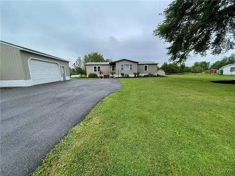 333 County Route 4, Central Square, NY 13036