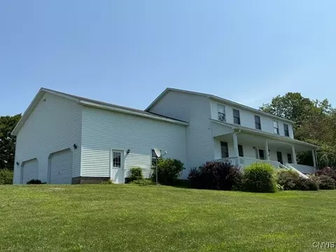1668 County Route 28, Pulaski, NY 13142