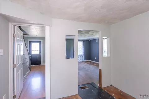 Entry Way - 4 Fulton St, German Flatts, NY 13407 photo 2 of 5