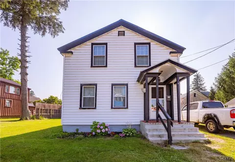 4 Fulton St, German Flatts, NY 13407