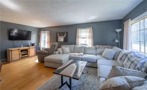 7 Bushnell St, German Flatts, NY 13407 photo 5