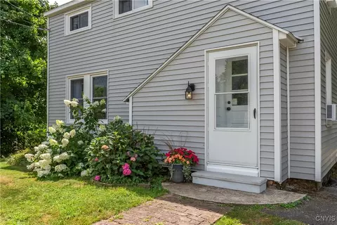 110 Zoller Ave, Herkimer, NY 13350