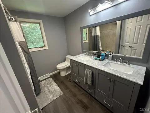 Bath - 1 Ennis Ave, Schroeppel, NY 13132 photo 1 of 3