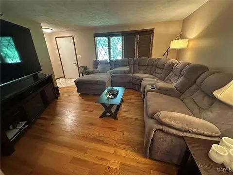 Living - 1 Ennis Ave, Schroeppel, NY 13132 photo 1 of 4
