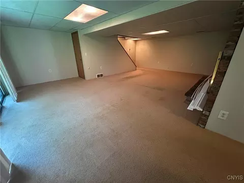 Living - 1 Ennis Ave, Schroeppel, NY 13132 photo 3 of 4