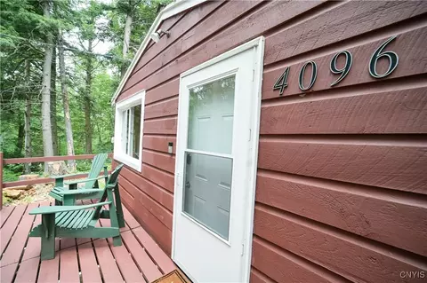 4096 Lakeview Rd, Forestport, NY 13338
