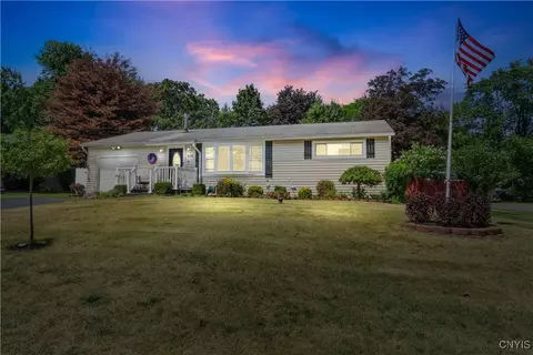 209 Baxton St, Syracuse, NY 13212